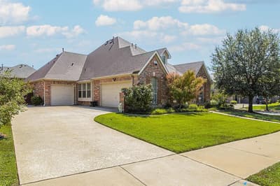 5900 Barton Springs Drive, North Richland Hills TX 76180 - Photo 2