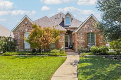 5900 Barton Springs Drive, North Richland Hills TX 76180