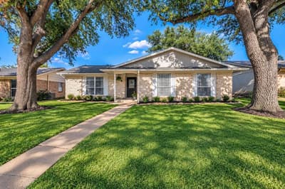 2920 Sidney Drive, Mesquite TX 75150