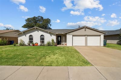 2621 Elk Grove Road, Carrollton TX 75007 - Photo 2