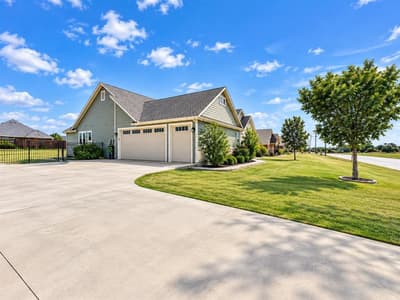 916 N Mesquite Street, Muenster TX 76252 - Photo 4