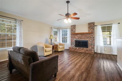 2105 Westview Trail, Denton TX 76207 - Photo 4