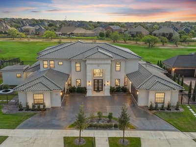 1121 Excalibur Boulevard, Lewisville TX 75056 - Photo 2