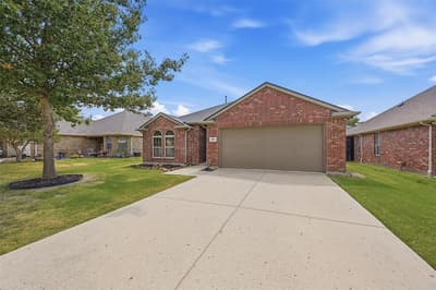409 Bryn Mawr Lane, Van Alstyne TX 75495 - Photo 2