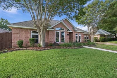 405 Montreal Drive, Hurst TX 76054 - Photo 3