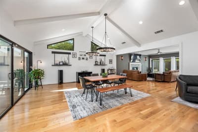 8715 Forest Hills Boulevard, Dallas TX 75218 - Photo 5