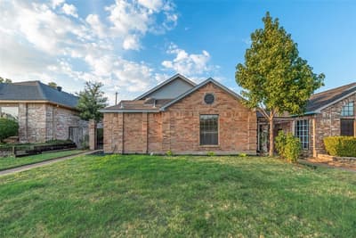 2525 W Oakdale Road, Irving TX 75060