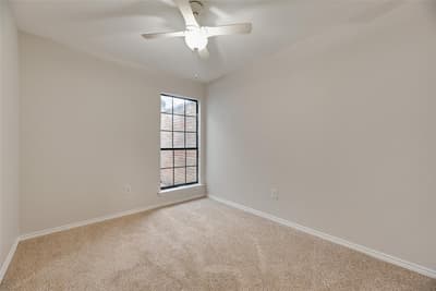 2525 W Oakdale Road, Irving TX 75060 - Photo 5