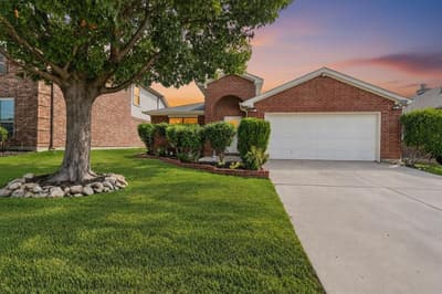 6632 Friendsway Drive, Fort Worth TX 76137