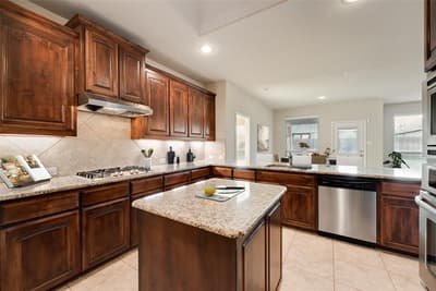 18 Auburn Drive, Edgecliff Village TX 76134 - Photo 5