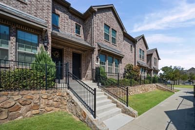 905 Suma Drive, Euless TX 76040 - Photo 2