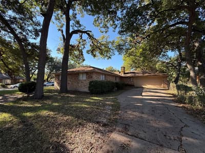 301 Lakewood Drive, DeSoto TX 75115 - Photo 4