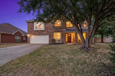 8417 Rock Canyon Court, Fort Worth TX 76123