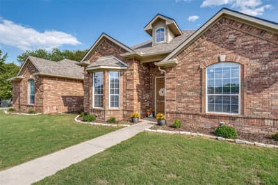 1620 Linda Drive, Sherman TX 75090 - Photo 2