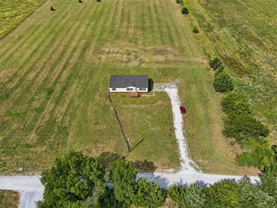 1085 County Road 4935, Trenton TX 75490 - Photo 4