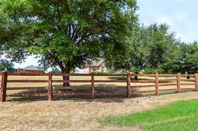 170 Park Place Circle, Cresson TX 76035 - Photo 3
