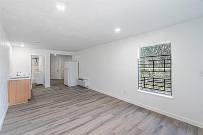 5406 Houghton Avenue, Fort Worth TX 76107 - Photo 5