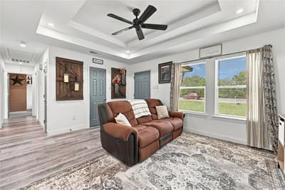 900 N Grand Avenue, Waxahachie TX 75165 - Photo 5
