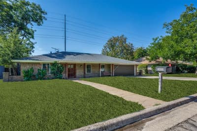 2400 W Lavender Lane, Arlington TX 76013 - Photo 2