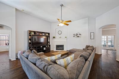 6408 Sapphire Drive, McKinney TX 75070 - Photo 5