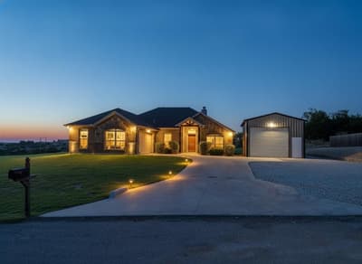 210 Timber Valley Court, Weatherford TX 76085