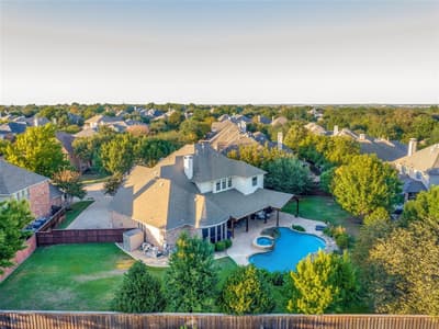 7501 Thistledown Drive, McKinney TX 75071 - Photo 3