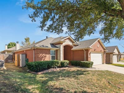 6504 Sierra Madre Drive, Fort Worth TX 76179 - Photo 2