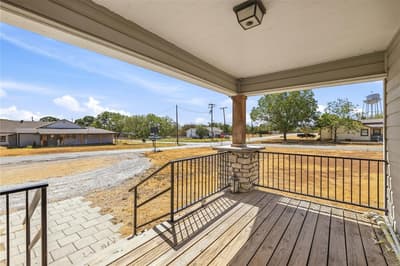 504 Hawk, Dublin TX 76446 - Photo 2