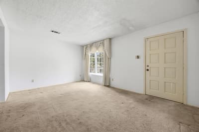 7235 Vecino Drive, Dallas TX 75241 - Photo 5