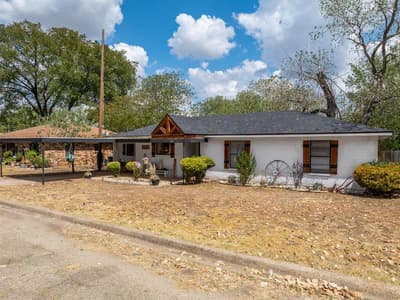603 S Brazos Street, Whitney TX 76692 - Photo 2