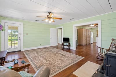 708 E Pine Street, Edgewood TX 75117 - Photo 5