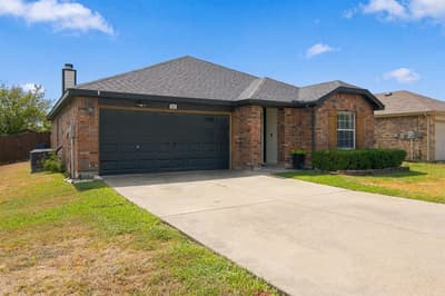 849 Canyon Cove Drive, Burleson TX 76028