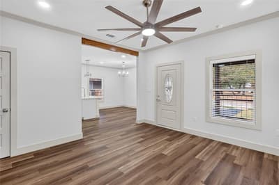 1417 Circle Park Boulevard, Fort Worth TX 76164 - Photo 4