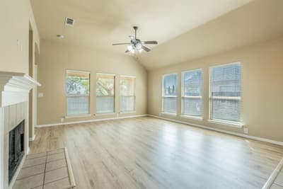 712 Cheryl Street, Crowley TX 76036 - Photo 2