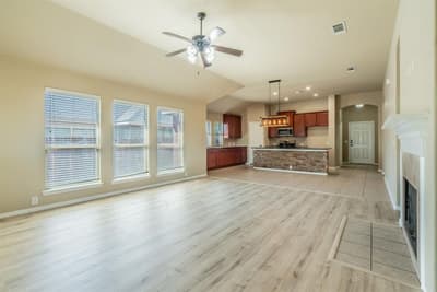 712 Cheryl Street, Crowley TX 76036 - Photo 5