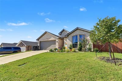 1400 Quail Creek Drive, Cleburne TX 76033 - Photo 2