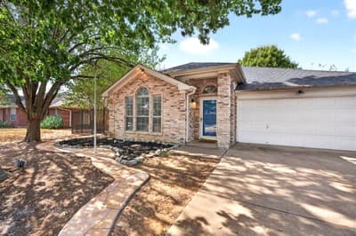 1150 Marc Street, Burleson TX 76028 - Photo 3