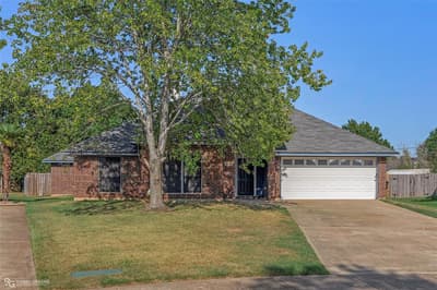 6023 Applegate Circle, Bossier City LA 71111