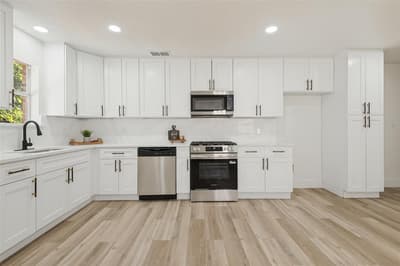2212 Piedmont Street, Irving TX 75061 - Photo 2