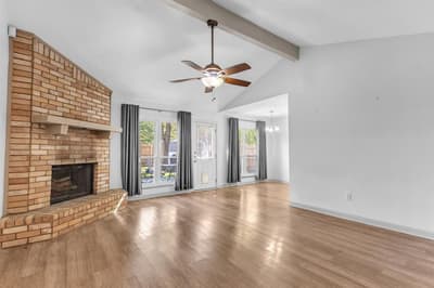 6217 Springwood Drive, Arlington TX 76001 - Photo 3