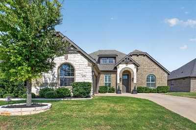 1070 Mickelson Drive, Granbury TX 76048
