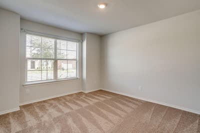 625 Basteen Lane, Justin TX 76247 - Photo 2