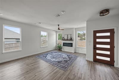 5824 Stonegate Circle, Granbury TX 76048 - Photo 5
