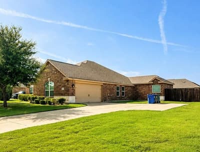 610 Milas Lane, Glenn Heights TX 75154 - Photo 2