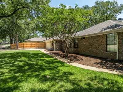 101 Lost Oaks Drive, Waco TX 76705 - Photo 5
