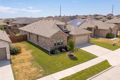 146 Hawksbill Lane, Rhome TX 76078 - Photo 2