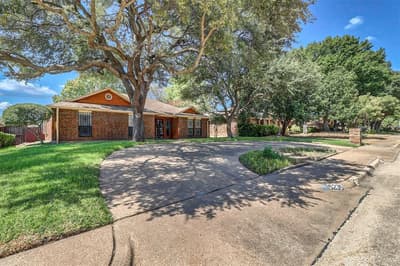 5235 Clover Haven Street, Dallas TX 75227 - Photo 3