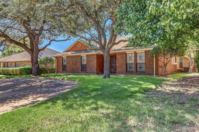 5235 Clover Haven Street, Dallas TX 75227 - Photo 4