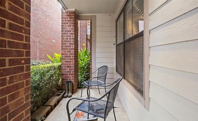 3261 Donnelly Circle # 706, Fort Worth TX 76107 - Photo 2