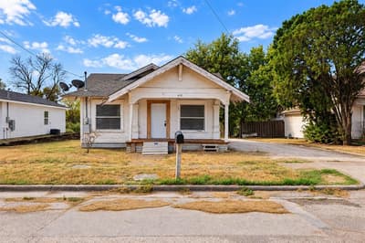 412 Dalton Street, Hillsboro TX 76645
